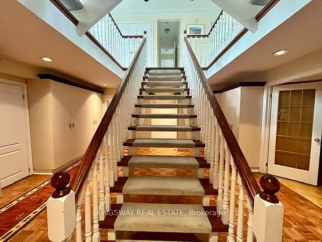 4040 Lookout Ct — Photo 15