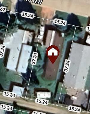 1st image of 713 3rd Ave NW