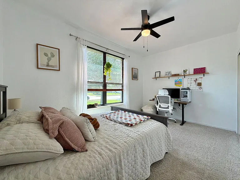 206 Briarwood Dr — Photo 22