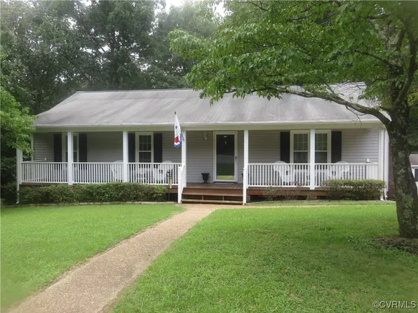 2901 Walnut Dr, Quinton, VA 23141