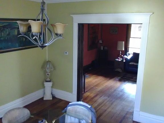 4th image of 506 W Charles St