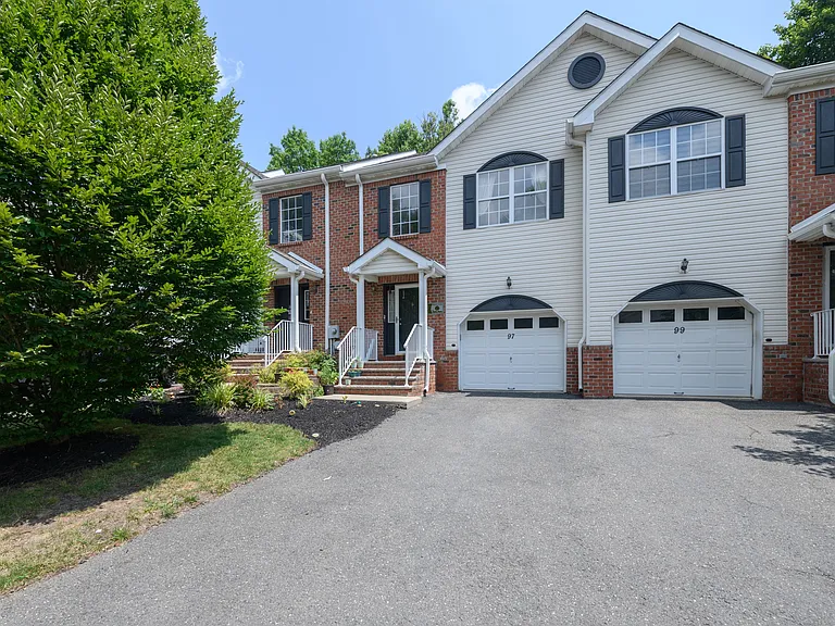 97 Heron Ct — Photo 27