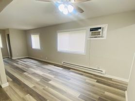 Cedar Crest Apartments