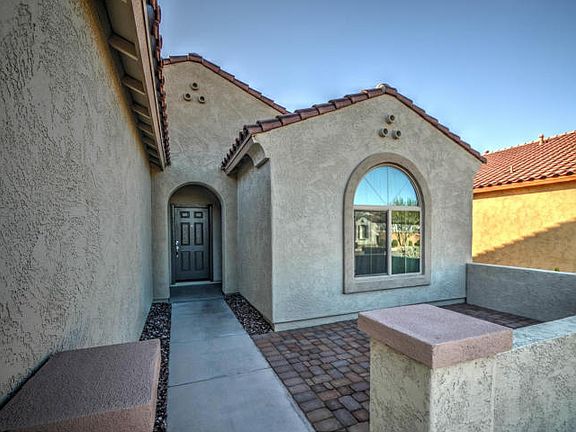 3rd image of 2296 N Palo Verde Dr