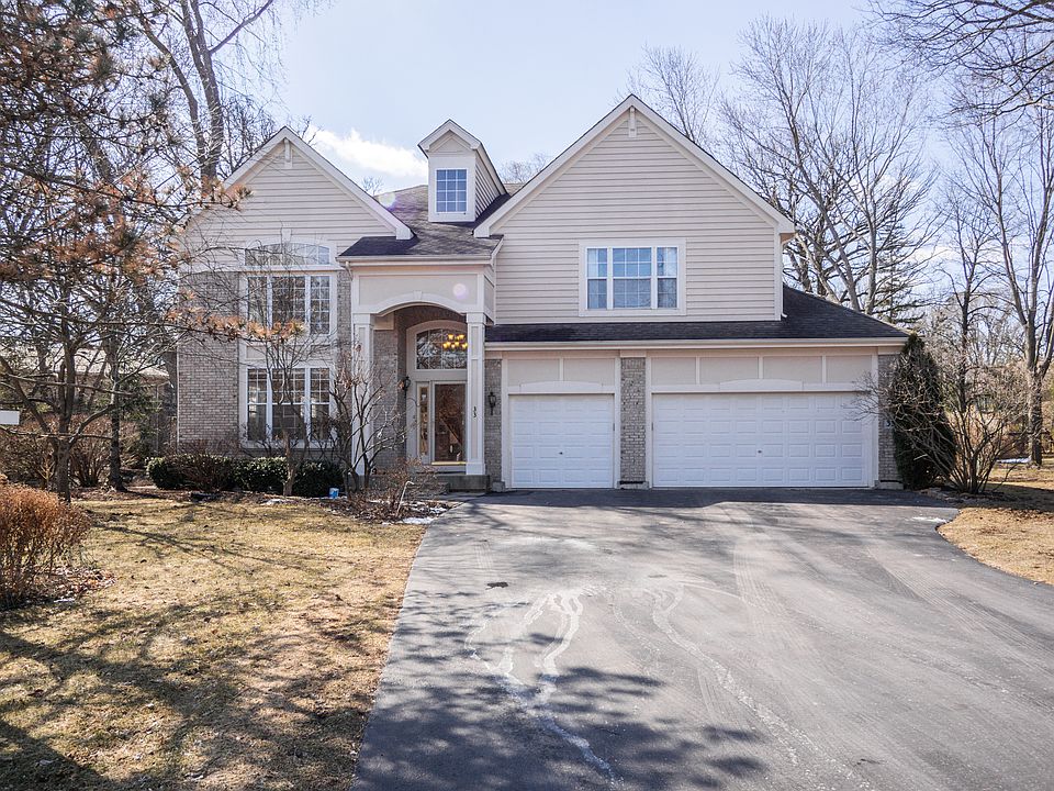 1st image of 33 River Oaks Cir E