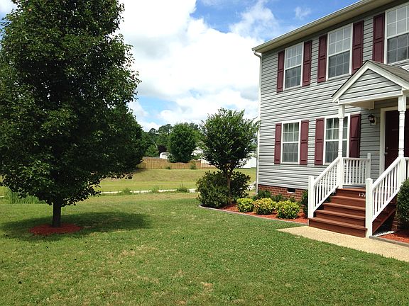 4th image of 1212 Brushwood Ave
