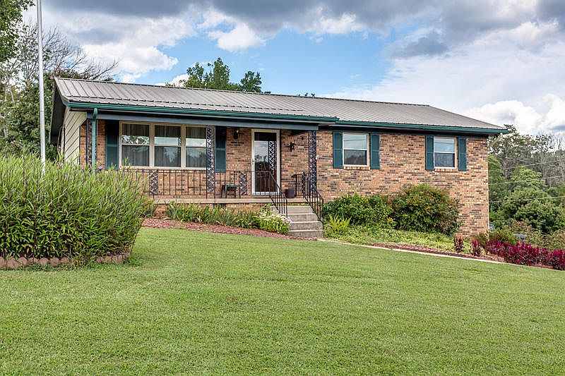 1st image of 7320 Bonny Kate Dr