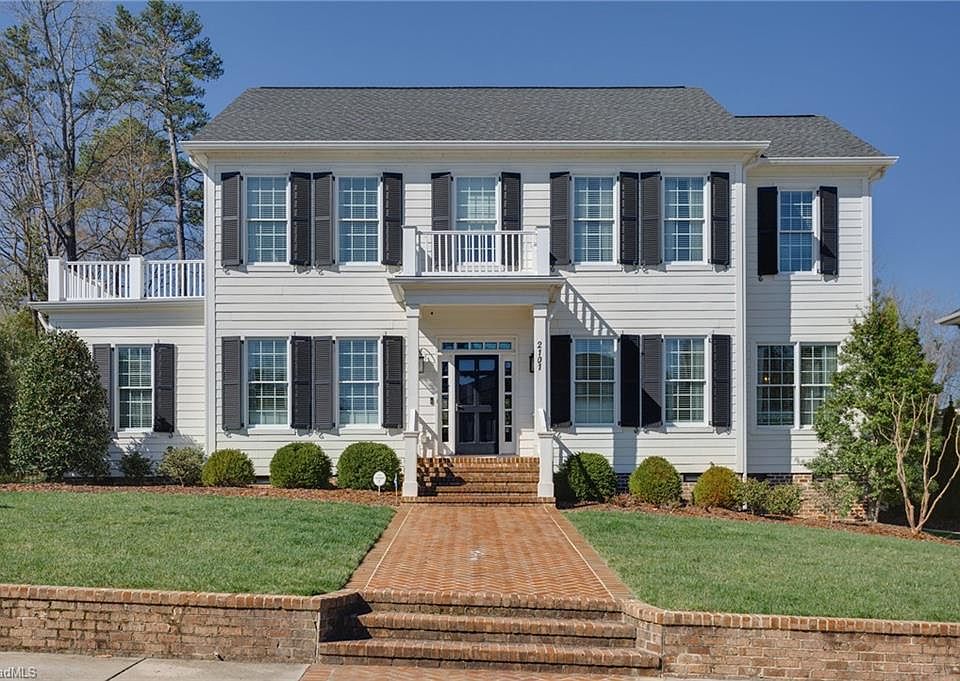 1st image of 2101 Berkshire Ln