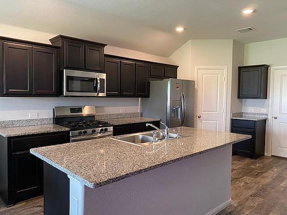 5th image of 9748 Willow Branch Way