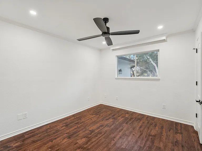 1739 Starwood Dr — Photo 31