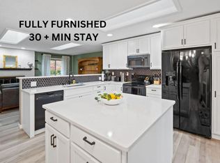 5703 Hickory Trl, North Ridgeville, OH 44039