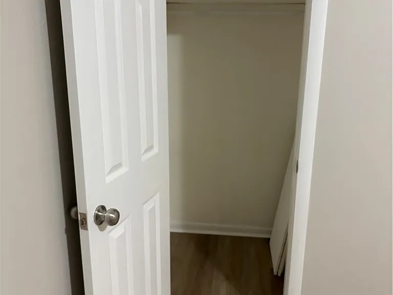 135 Springtree Rd #B — Photo 9