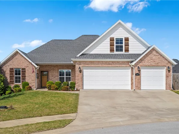 807 Via Sangro Rd, Springdale, AR 72762