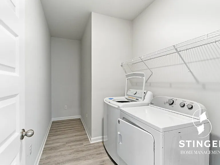 548 Hideaway St — Photo 28