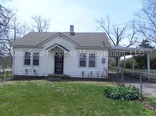 1209 E Walnut St, Independence, MO 64050