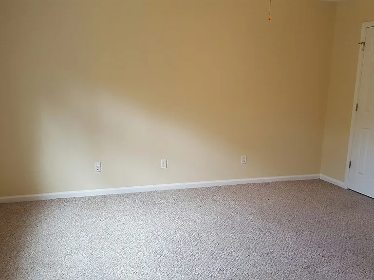 410 S College St #7 — Photo 17