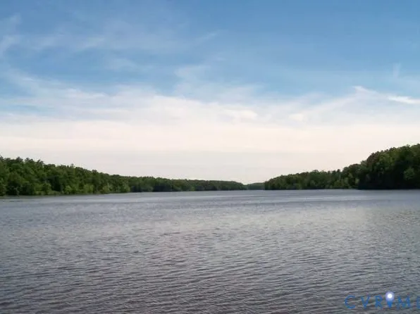 11836 Chesdin Bluff Ter, Chesterfield, VA 23838