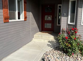 2706 S Morain Pl, Kennewick, WA