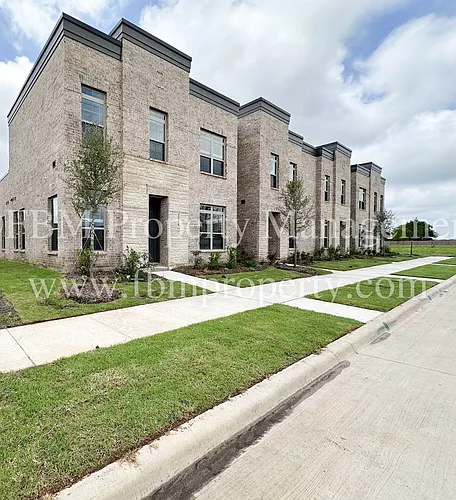 2069 Luna Dr Photo 1 2069 Luna Dr Photo 1