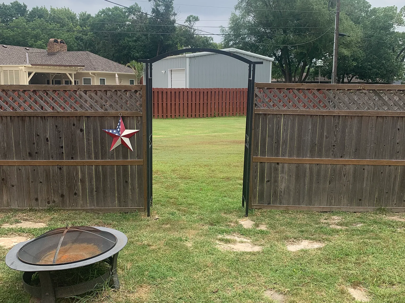 3 bed, 2257 sqft, $1,795 — Photo 4