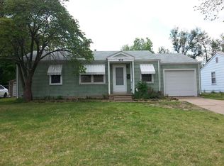 938 Beatrice Ave, Salina, KS 67401