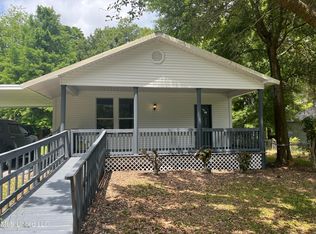 5131 Weems St, Moss Point, MS 39563