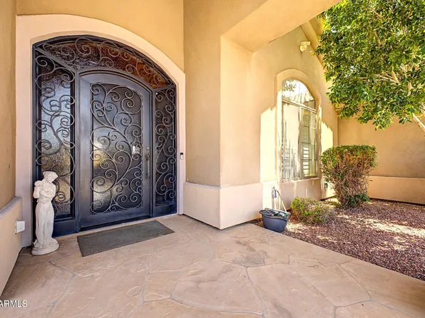 8010 W BELMONT Avenue, Glendale, AZ 85303