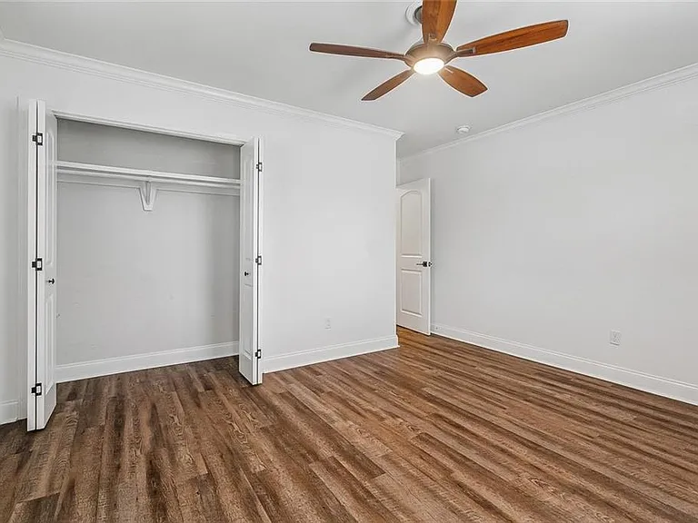 422 Nursery Ave — Photo 8