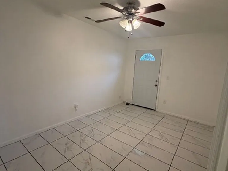 2245 Speckled Rock Ln — Photo 18