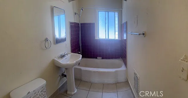 213 N 7th St N — Photo 7