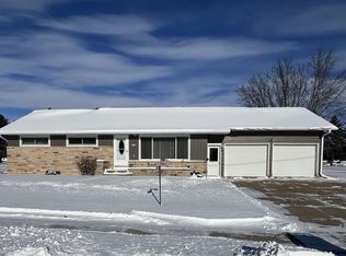 5734 Church St, Auburndale, WI 54412