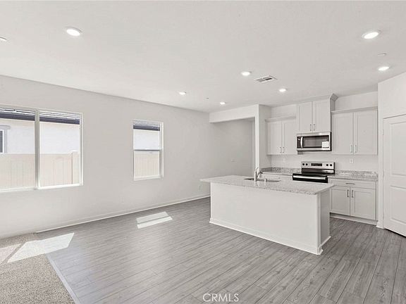 5th image of 80549 Anacapa Ct