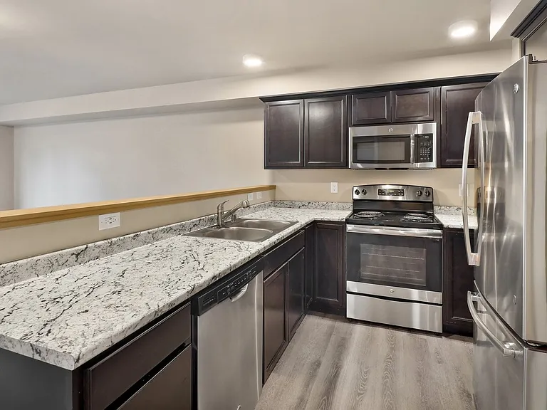 Tremezzo Apartments — Photo 56