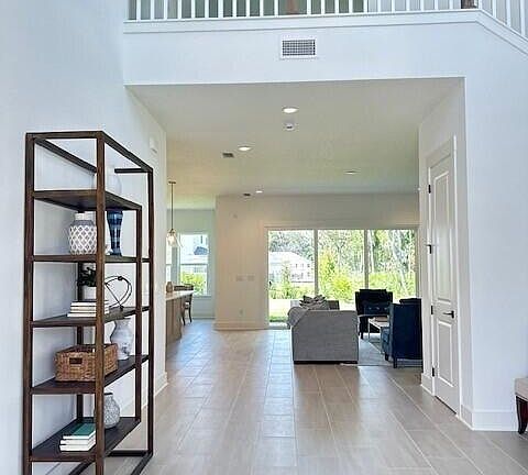 2nd image of 86 OAKMOSS Drive