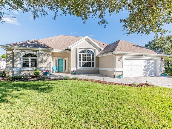 3rd image of 11 Anastasia Lakes Dr