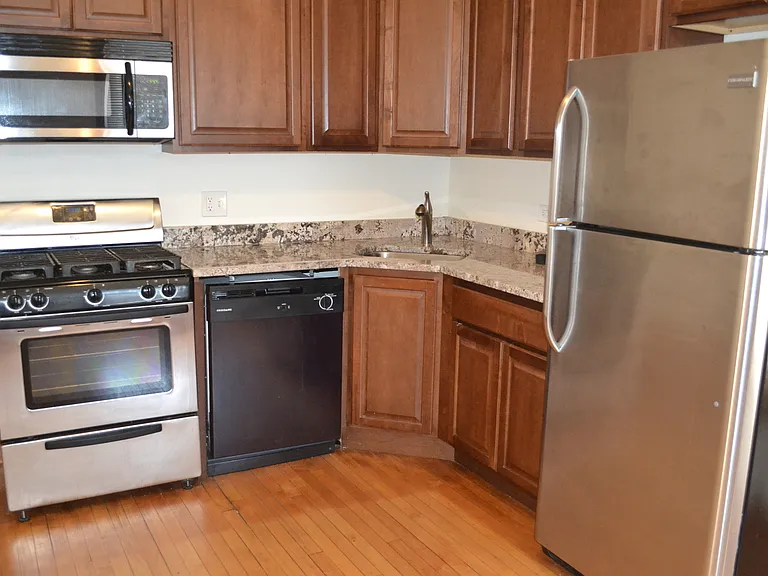 3319 W Pierce Ave — Photo 10