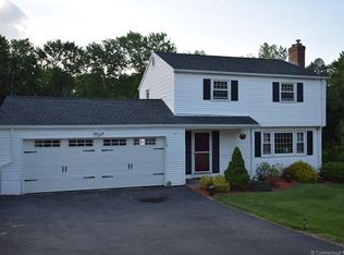 113 Trout Stream Dr, Vernon, CT 06066