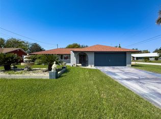 15915 Adobe Dr, Hudson, FL 34667