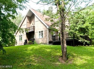 268 Breakaway Dr, Hedgesville, WV 25427