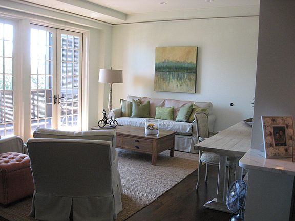 2nd image of 78 N Barrett Sq Unit 1