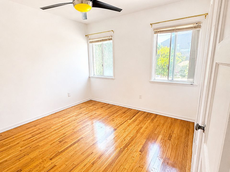 1st image of 4061 Beethoven St
