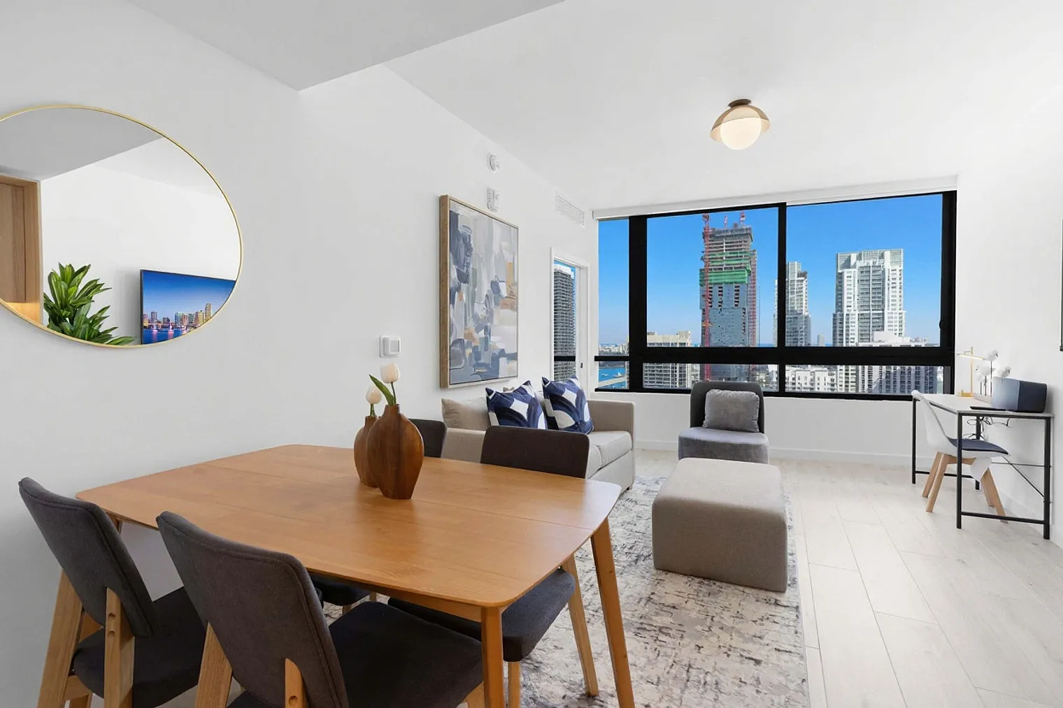 2 bed, 2.0 bath, 785 sqft, $6,936 — Photo 3