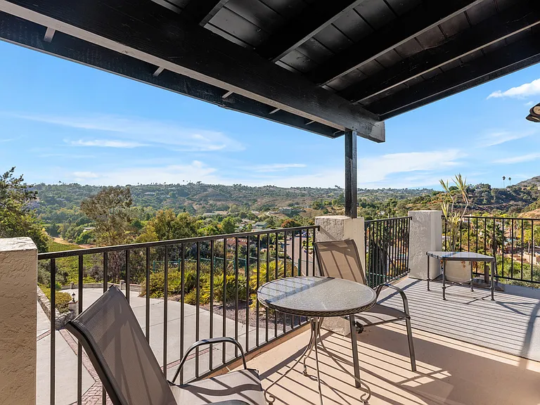 2808 Lakemont Dr — Photo 9