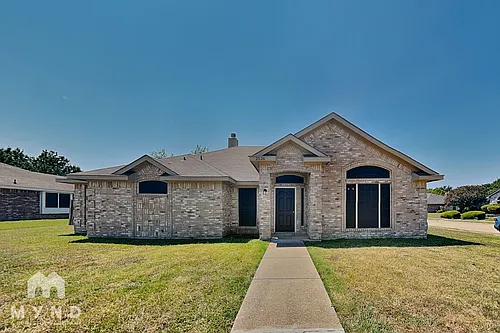 2526 Sunset Dr Photo 1 2526 Sunset Dr Photo 1