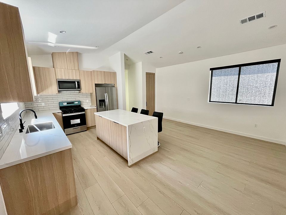1st image of 8057 Hinds Ave #2