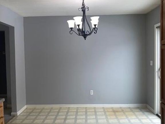 5th image of 1505 Lakeview Dr