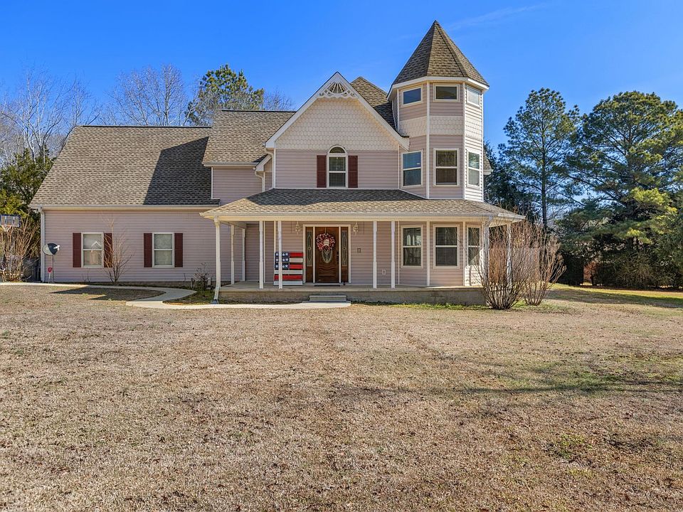 1st image of 48 Maude Dr