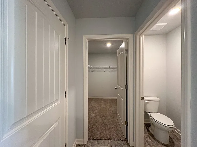 15 S Thorn Tree St — Photo 9
