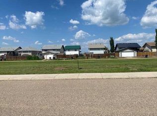 87 Upland Mnr W, Brooks, AB T1R1P9