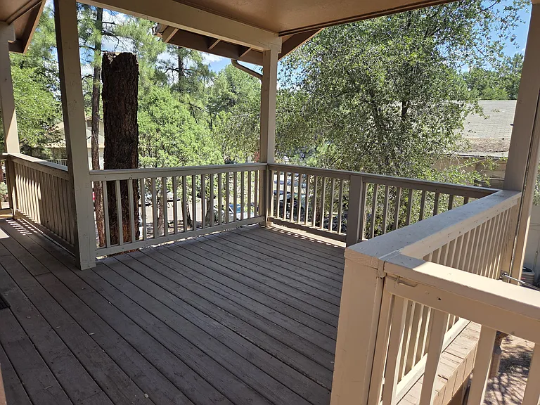 Private, quiet deck off of the kitchen for cool shaded afternoons and evenings.